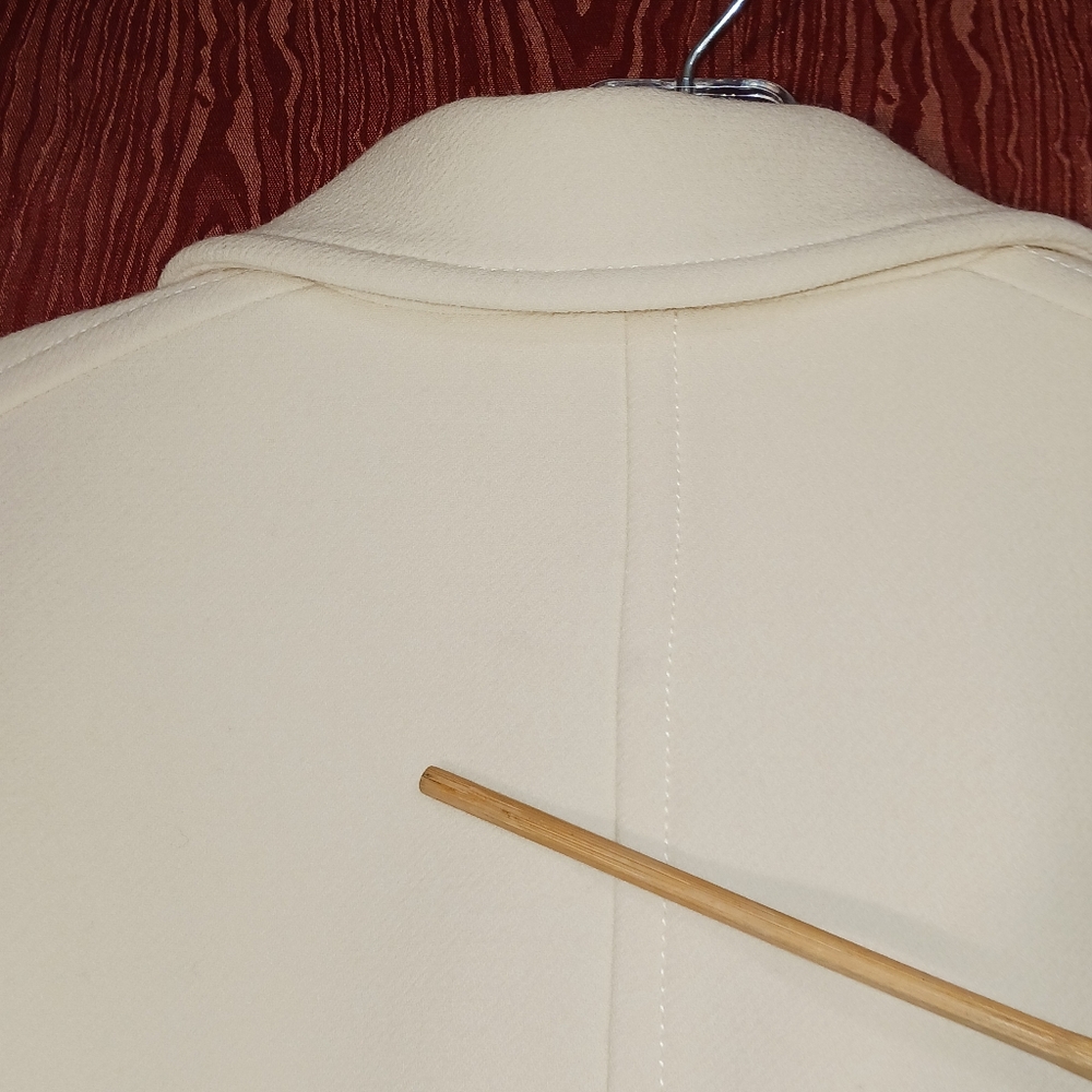 J. CREW Double Cloth Cream Collared Pockets Button Up 94% Wool Women's Size 8 - Picture 10 of 11